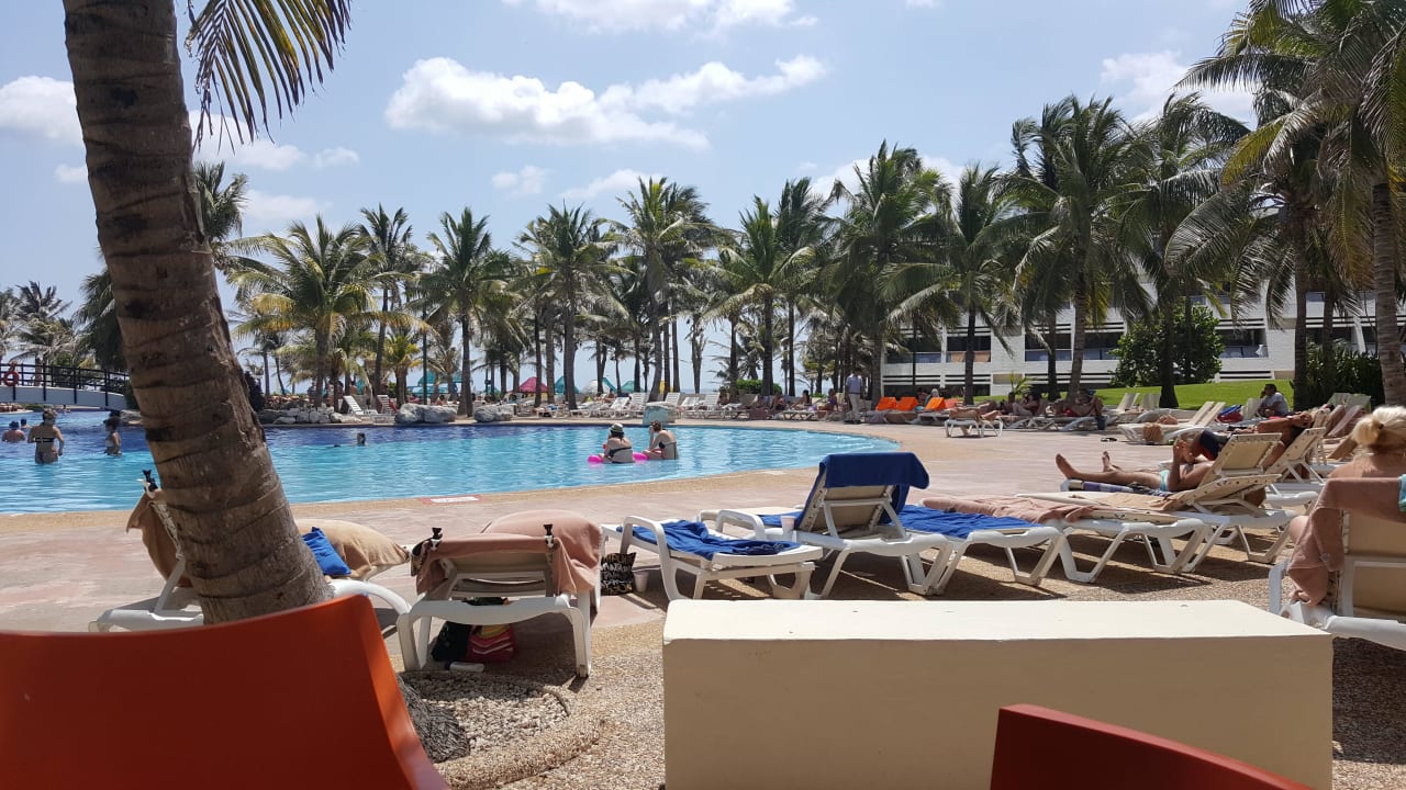Pool Grand Oasis Cancun