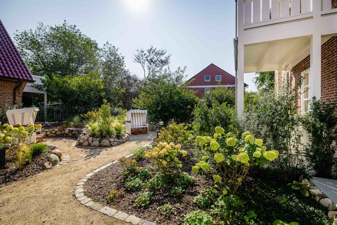 Gartenanlage Living Lorens No. 5