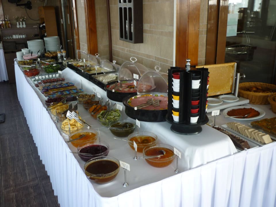 Frühstücksbuffet Istanbul Golden City Hotel