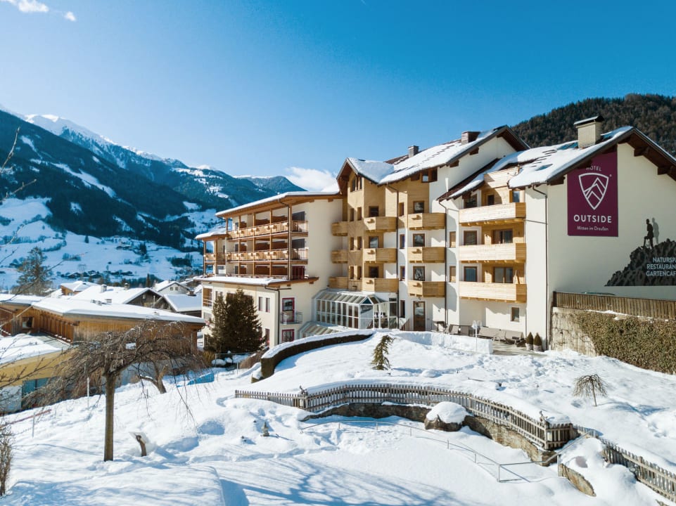 Außenansicht Naturhotel Outside