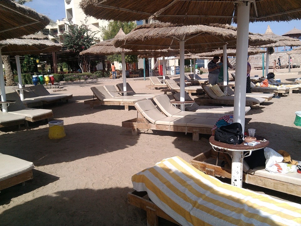 Пляж Moreno Horizon Spa & Resort