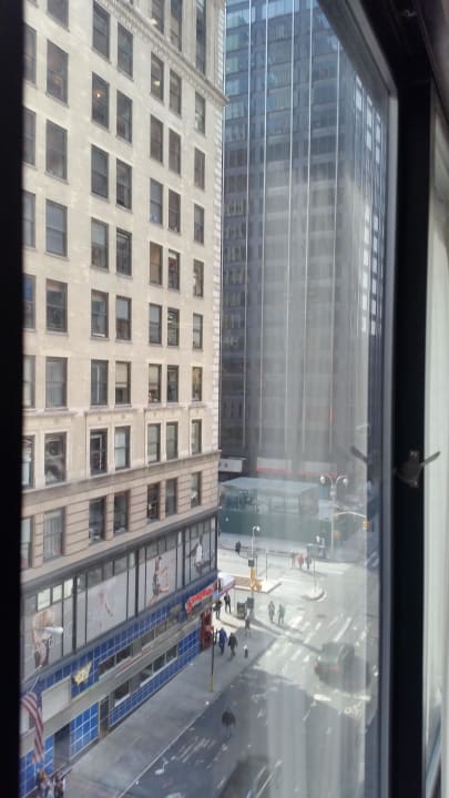 Ausblick Eckzimmer The Manhattan at Times Square Hotel
