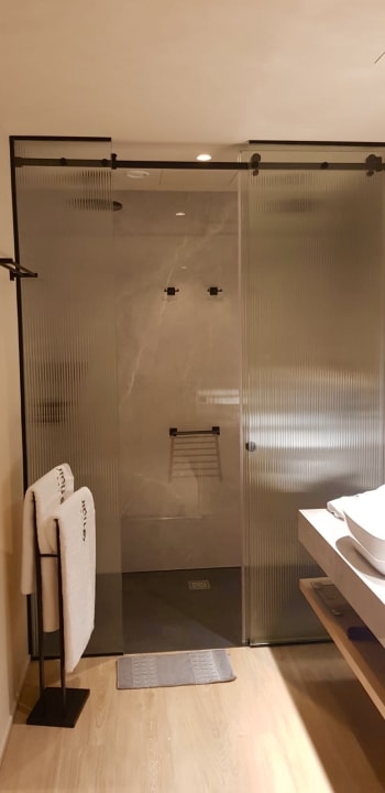 Zimmer Chania Flair Boutique Hotel Tapestry Collection by Hilton