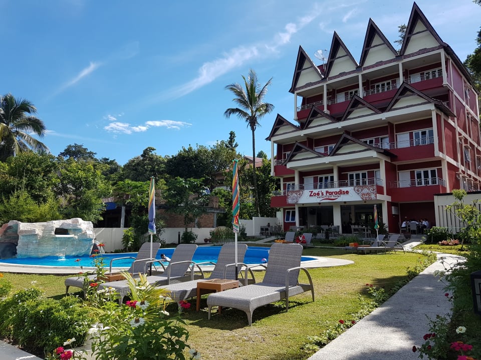 Außenansicht Zoé’s Paradise Waterfront Hotel