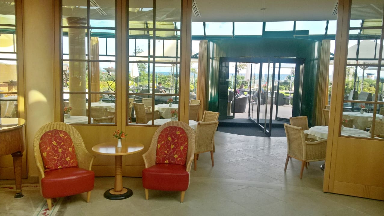 Lobby A-ROSA Ostseehotel Kühlungsborn