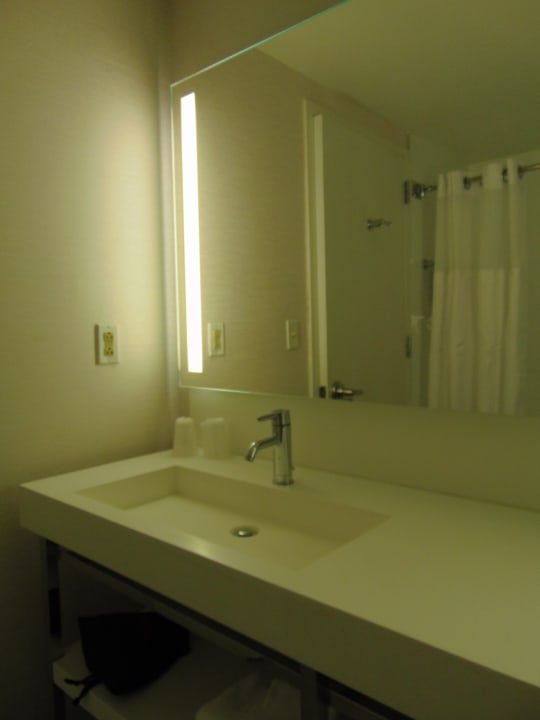 Zimmer Hotel Marriott at the Brooklyn Bridge