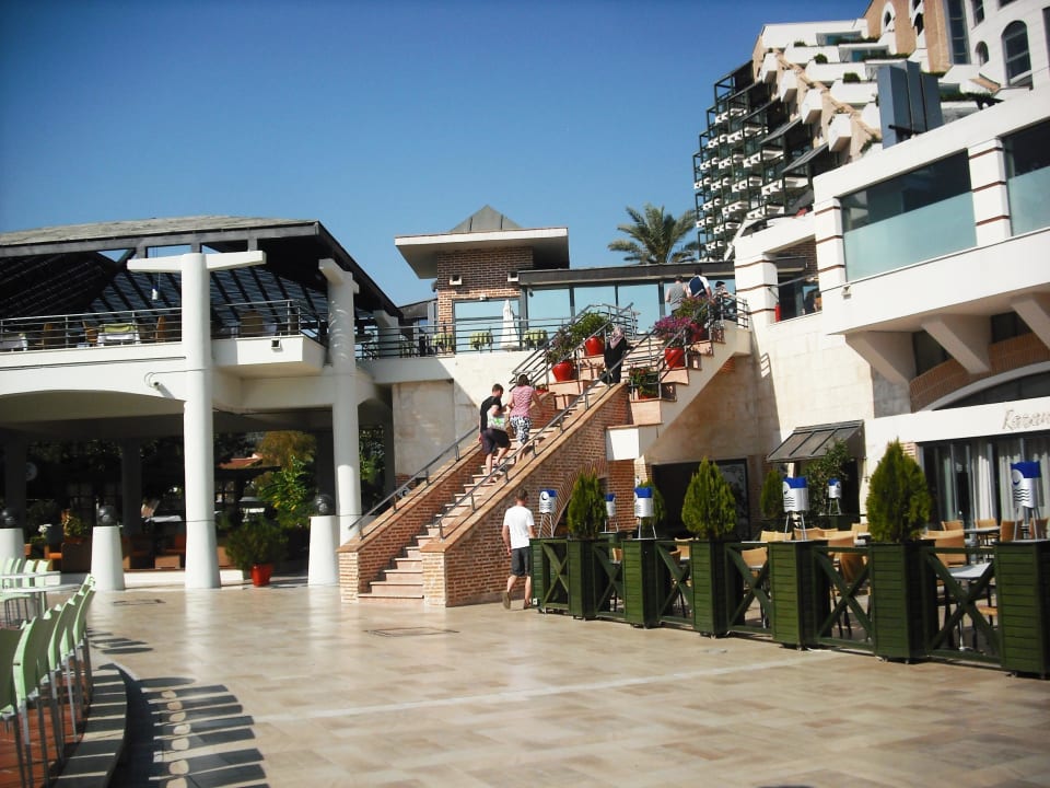 Treppe zum Restaurant Limak Limra Hotel & Resort