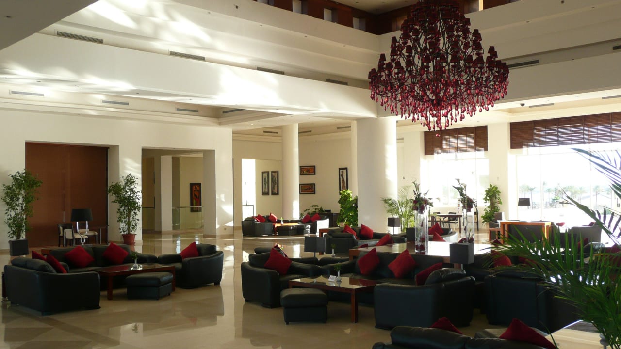 Morgenstimmung in der Lobby Cleopatra Luxury Resort Makadi Bay