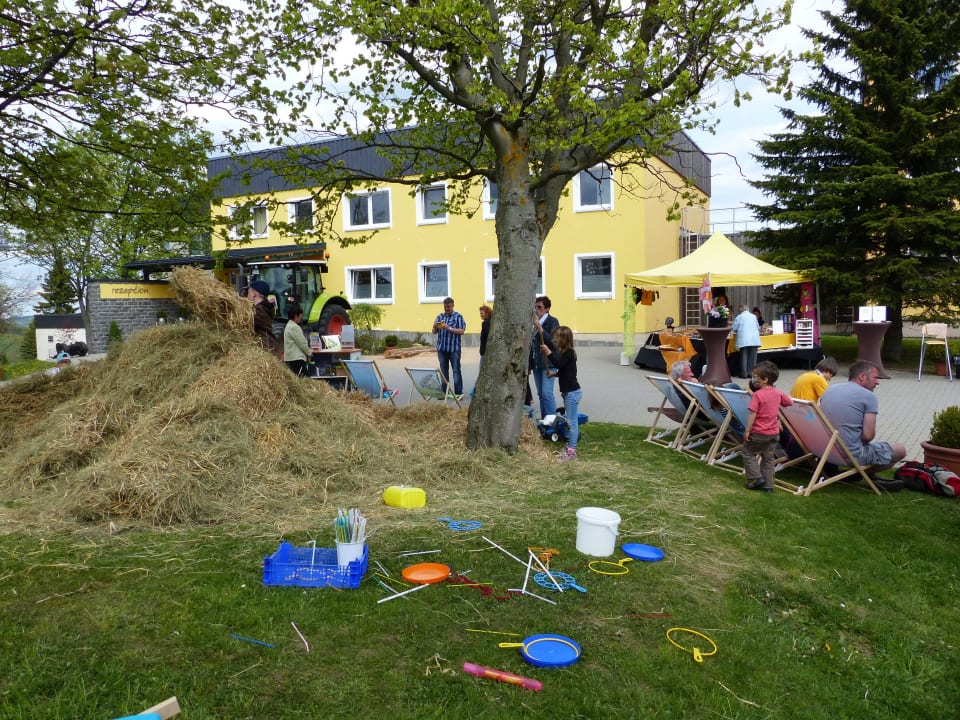 Blütenfest 2016 Elldus Resort - Familotel Erzgebirge