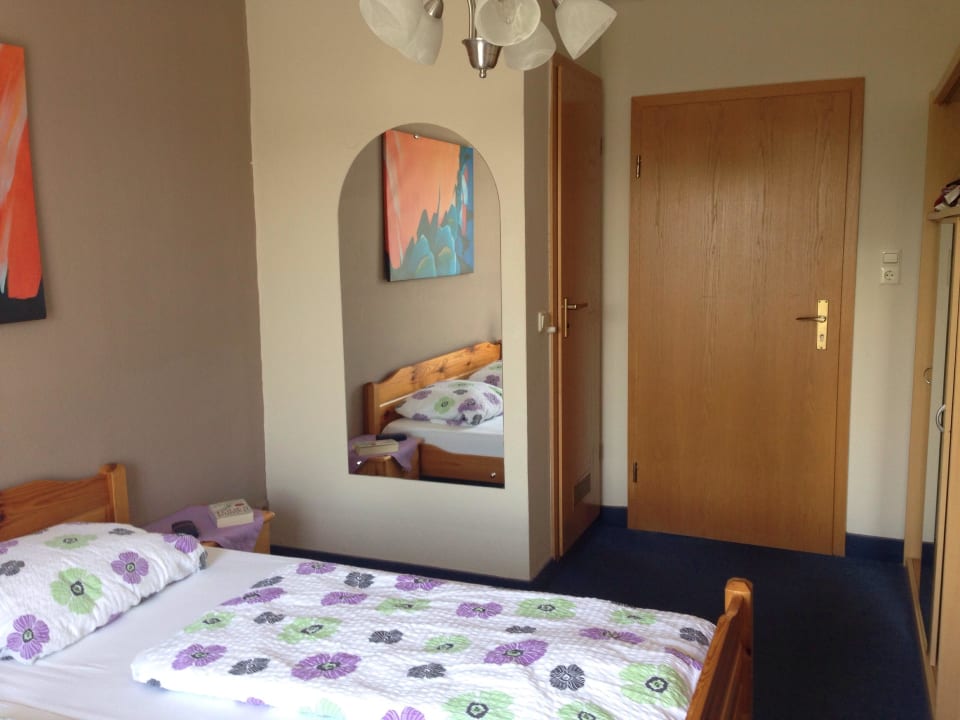 Zimmer 1.OG zur Seeleute Hotel Kreta