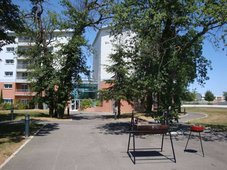 Grillplatz Adagio City Aparthotel Toulouse Aéroport