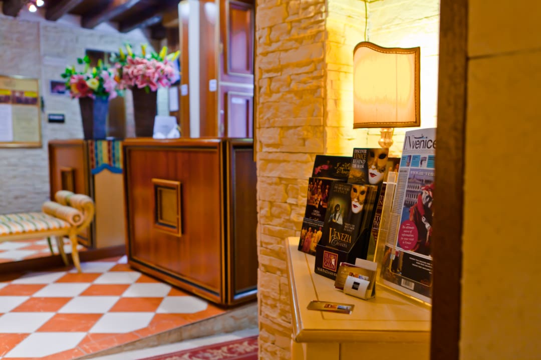 Lobby Hotel Henry