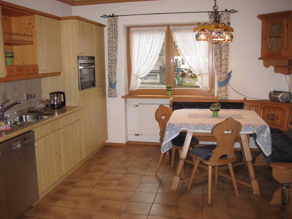 Die gut ausgestattete Küche Familien- und Wellnesshotel Viktoria