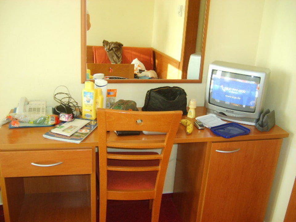 Schreibtisch Hotel Pula