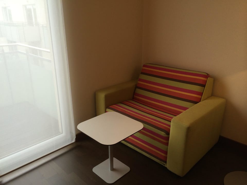 Bequemer Sessel, ausziehbar Hotel Harry's Home Linz