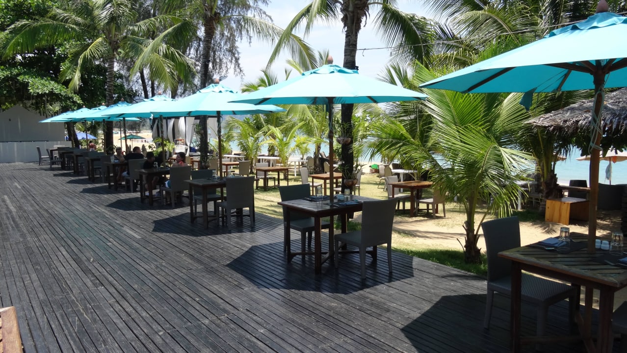 Ausblick beim Frühstück La Flora Khao Lak