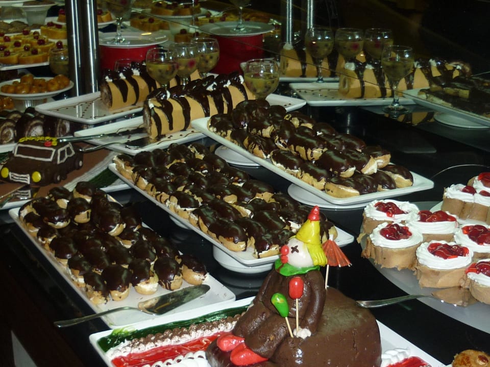 Süßes....und das jeden abend Dizalya Palm Garden