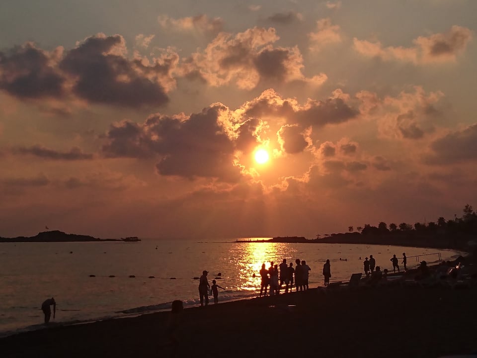 Strand Saphir Resort & Spa