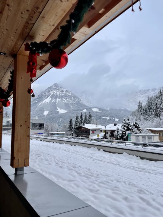 Ausblick Tirol Lodge