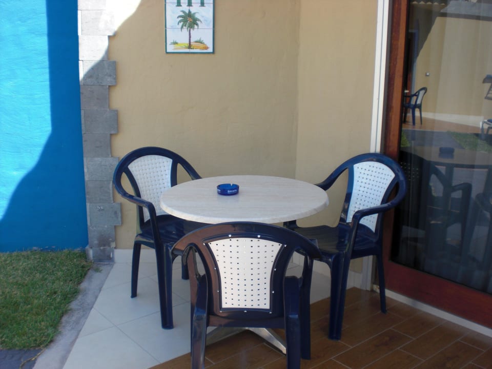 Balcón HL Miraflor Suites Hotel