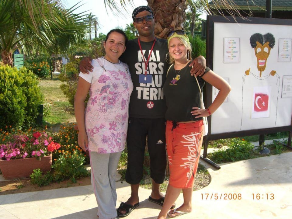 Die Animarteure Susu, Momo und Julia Royal Atlantis Beach Hotel