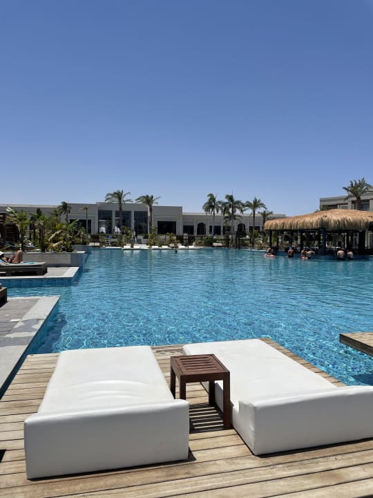 Pool Steigenberger Resort Ras Soma