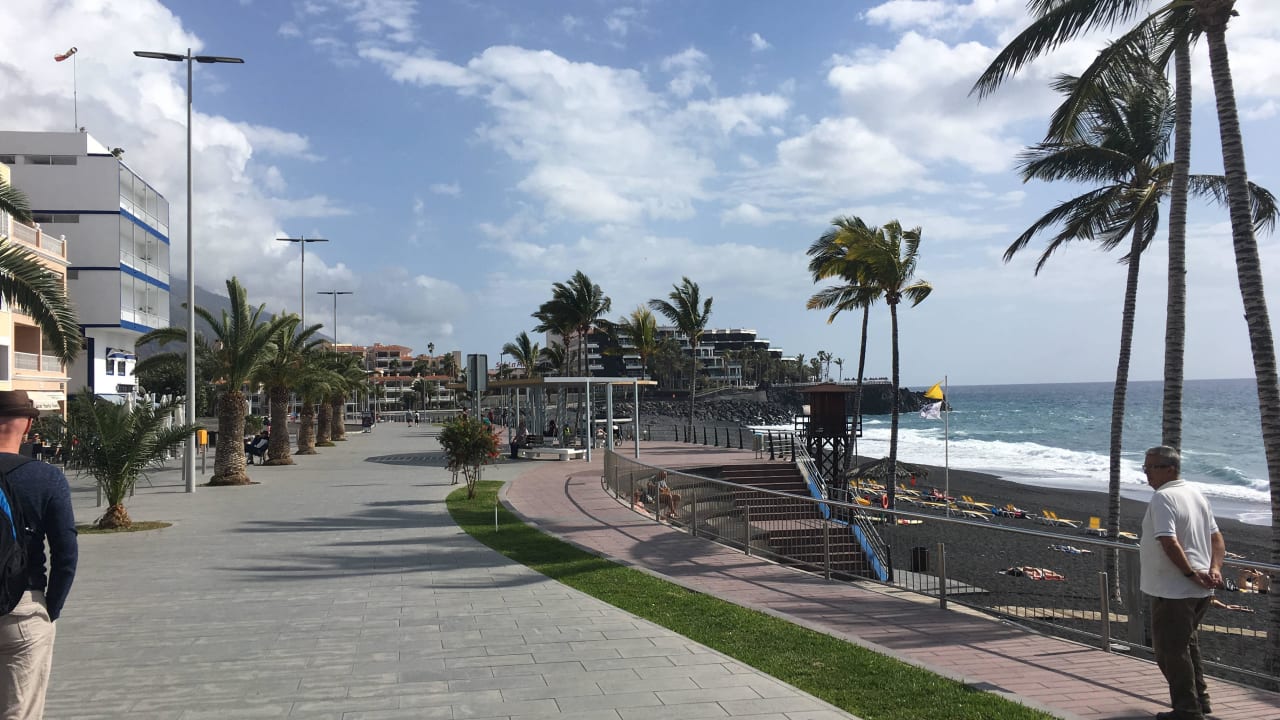 Promenade Melia La Palma Hotel
