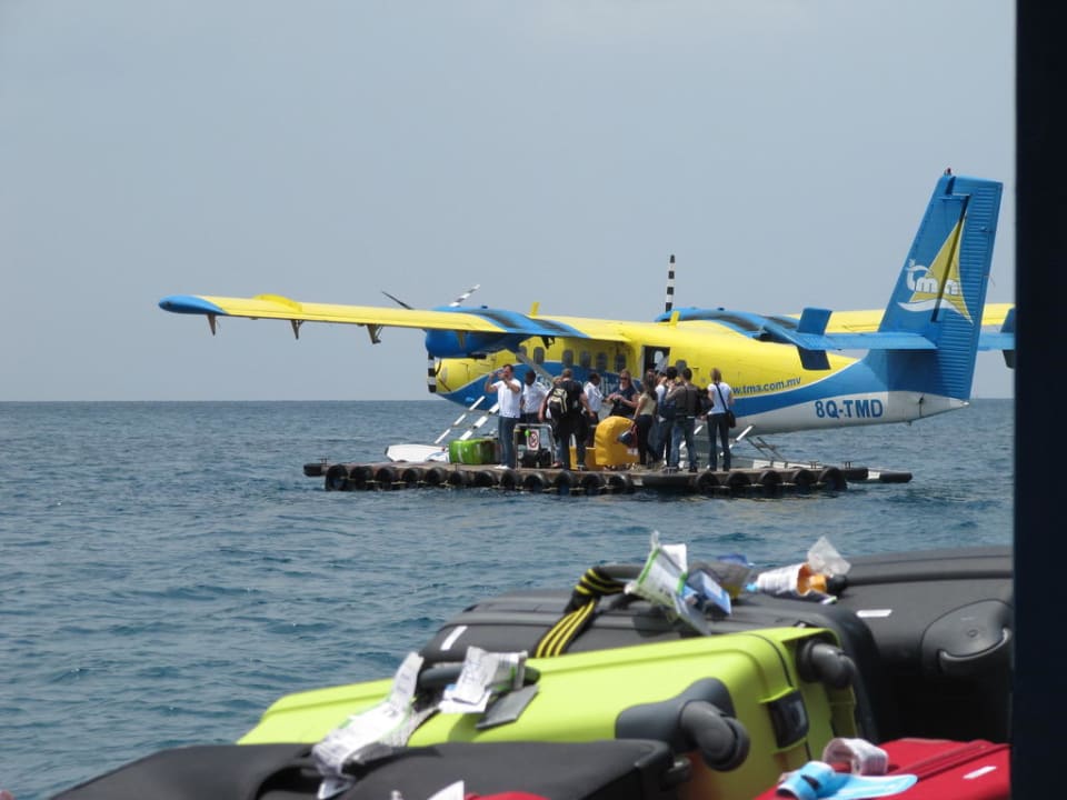 Wasserflugzeug Kuramathi Maldives