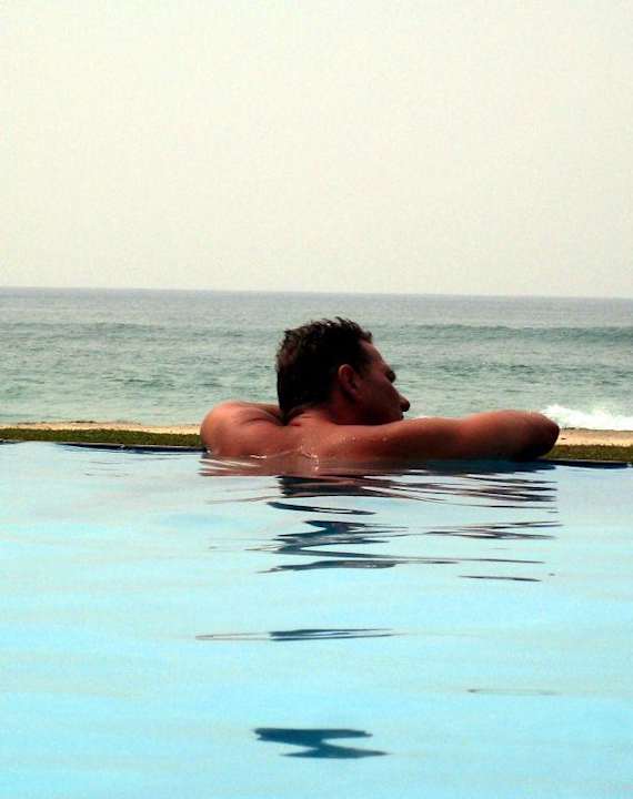 Er wünschte sich nur mal abschalten zu dürfen... Hotel Koggala Beach