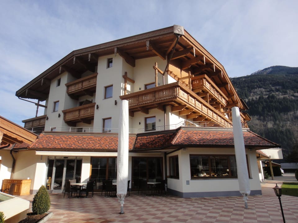 Von der Poolanlage aus  Hotel Wöscherhof