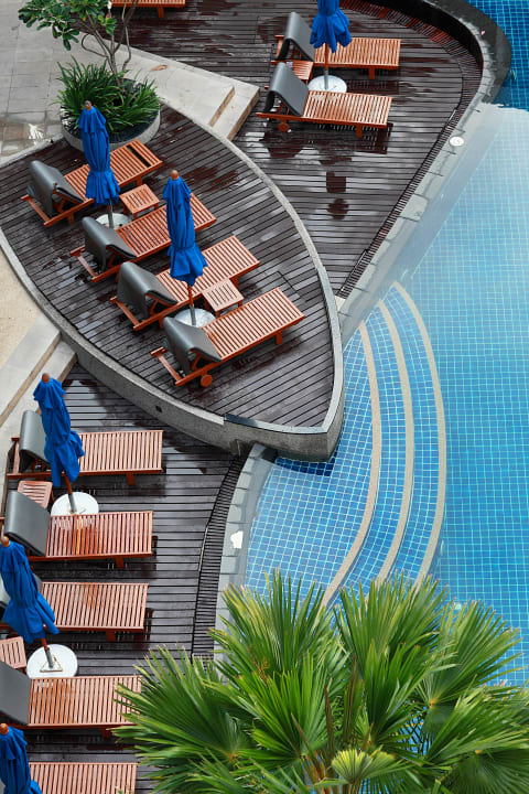 Pool Deevana Plaza Phuket Patong