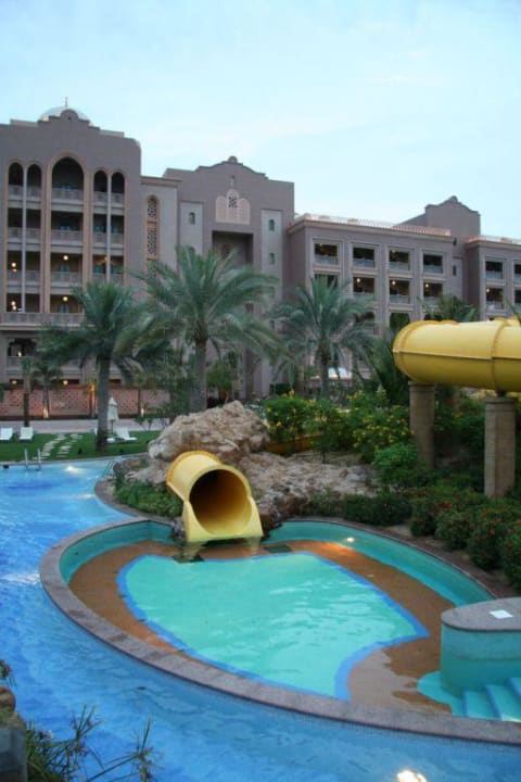 Emirates Palace, Pool am „west wing“ Emirates Palace Mandarin Oriental