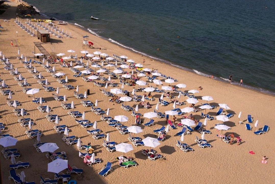 Blick aus dem 5. Stock vom Balkon Sol Luna Bay