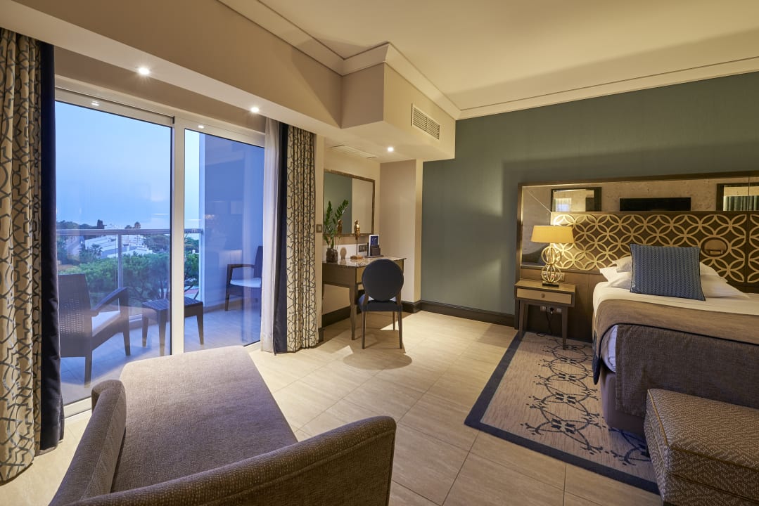 Zimmer Dona Filipa Hotel