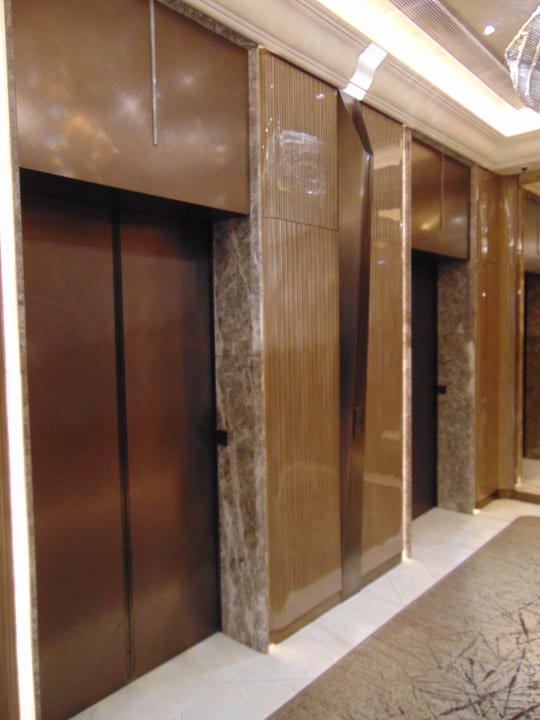 Lobby Harbour Grand Kowloon