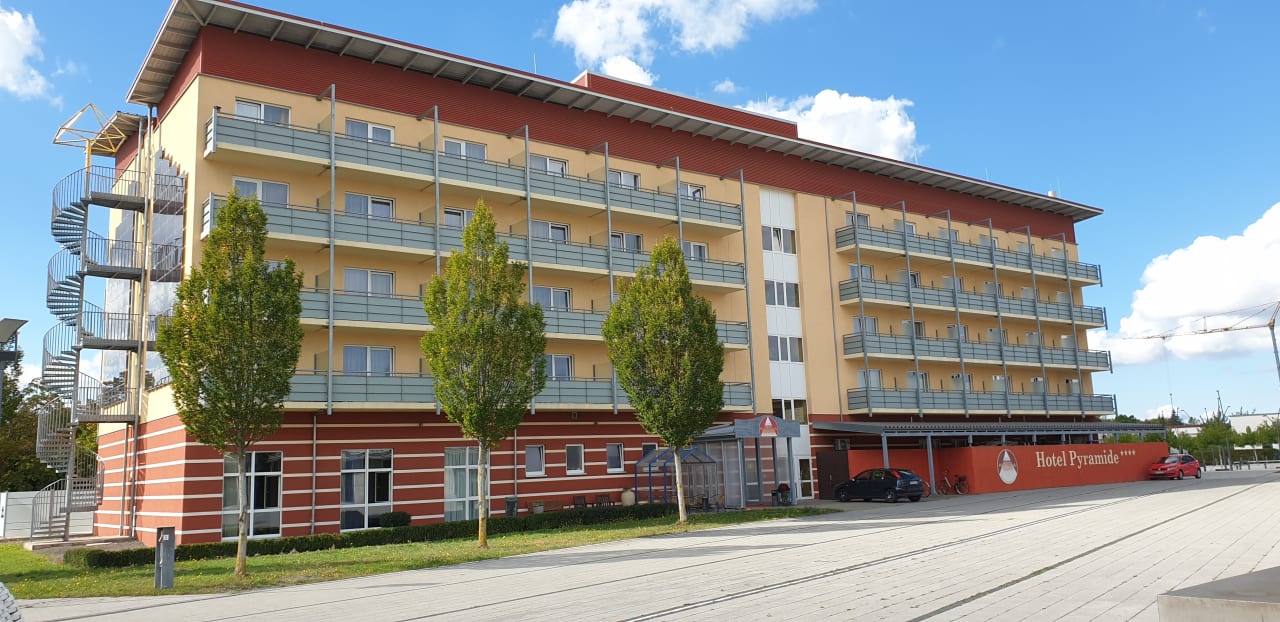 Außenansicht Kurhotel Pyramide