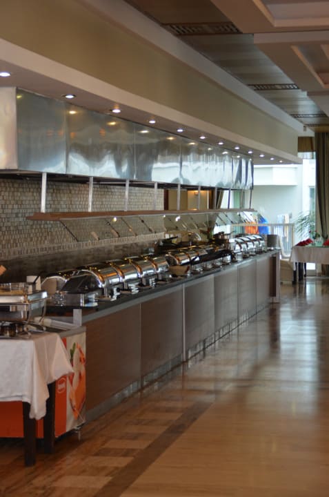 Büffet Royal Atlantis Spa & Resort