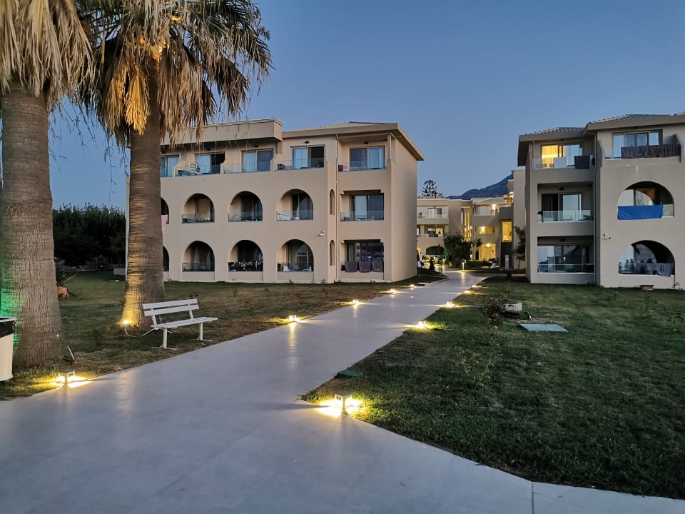 Außenansicht Vantaris Luxury Beach Resort