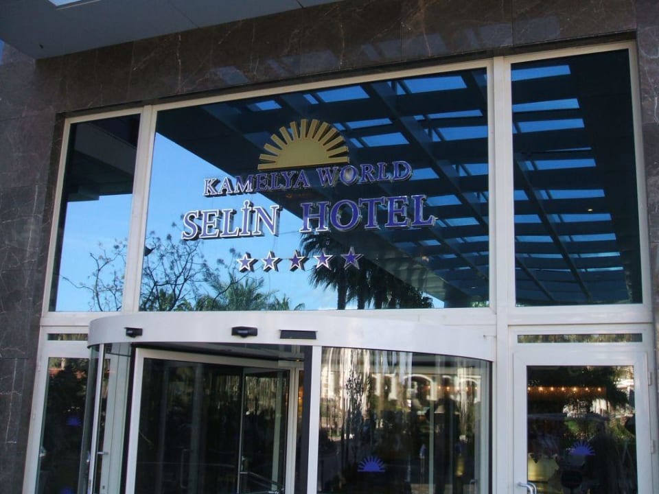 Eingang Kamelya Collection Selin Hotel