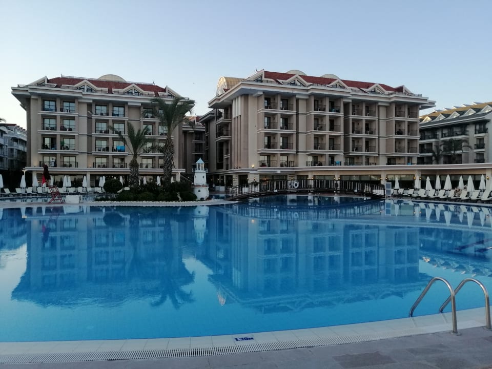 Außenansicht Hotel Turan Prince