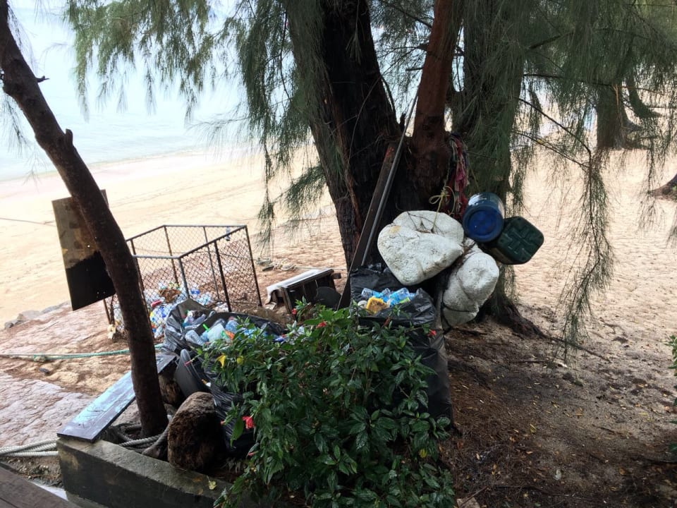 Strand Hotel Montra Resort & Spa