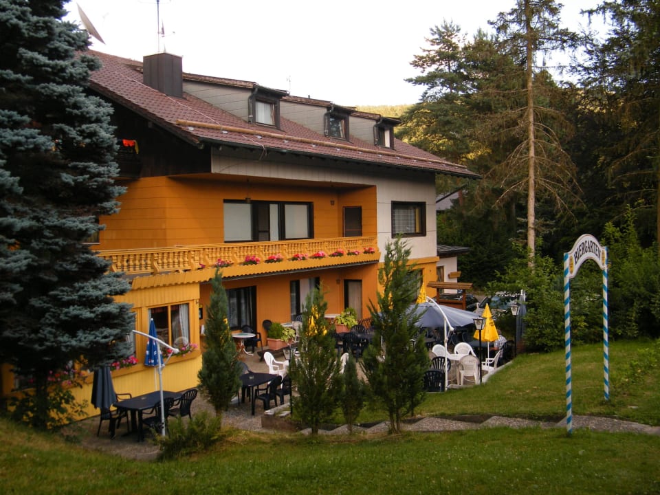 "Haus 1 mit Biergarten" Hotel Ferien Vom Ich (Neukirchen