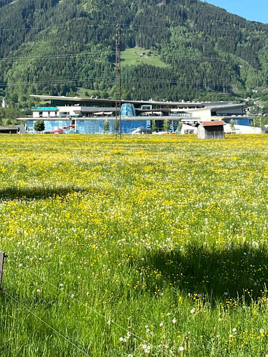Außenansicht Tauern SPA Zell am See-Kaprun