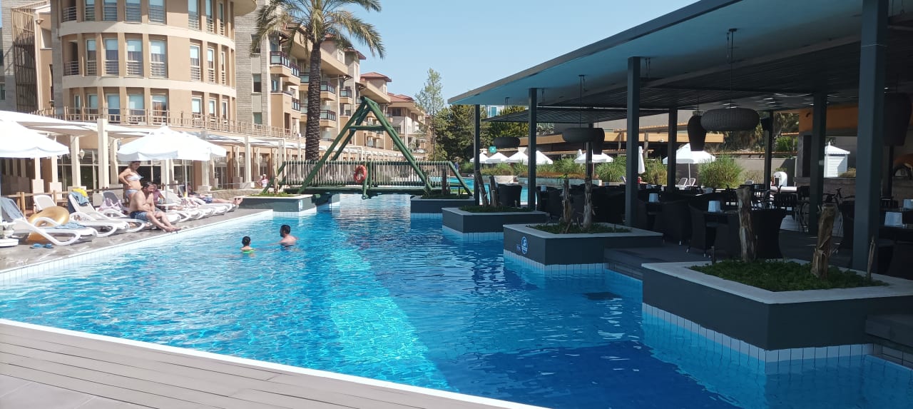 Pool TUI BLUE Xanthe