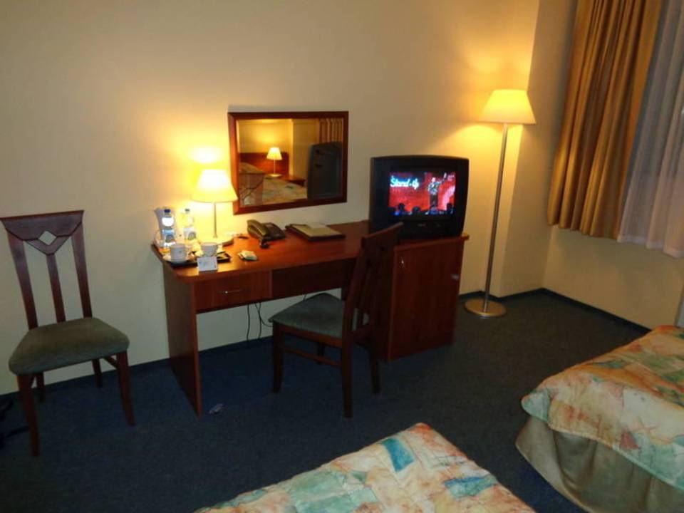 Pokój Sangate Hotel Airport