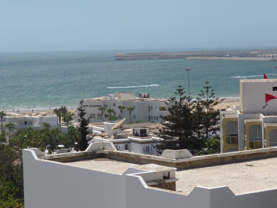 Widok na ocean Anezi Tower Hotel