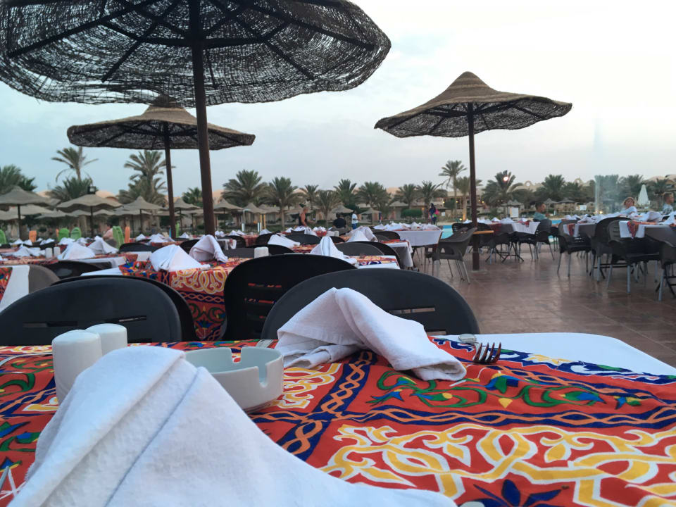 Restaurant Three Corners Sea Beach Resort