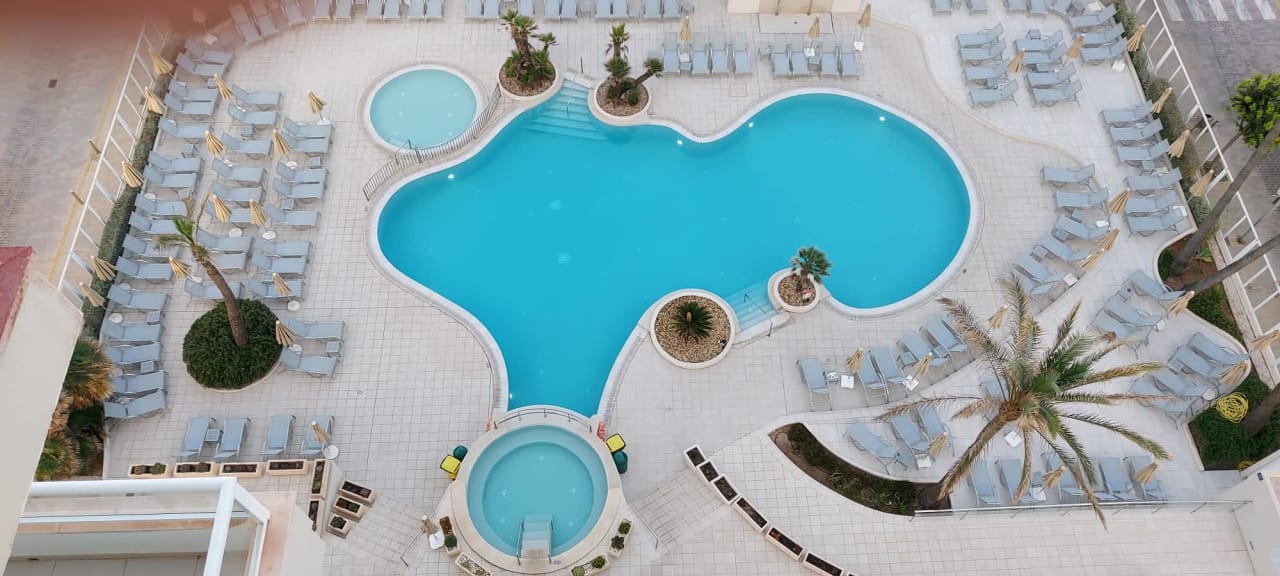Pool Sabina Hotel & Suites