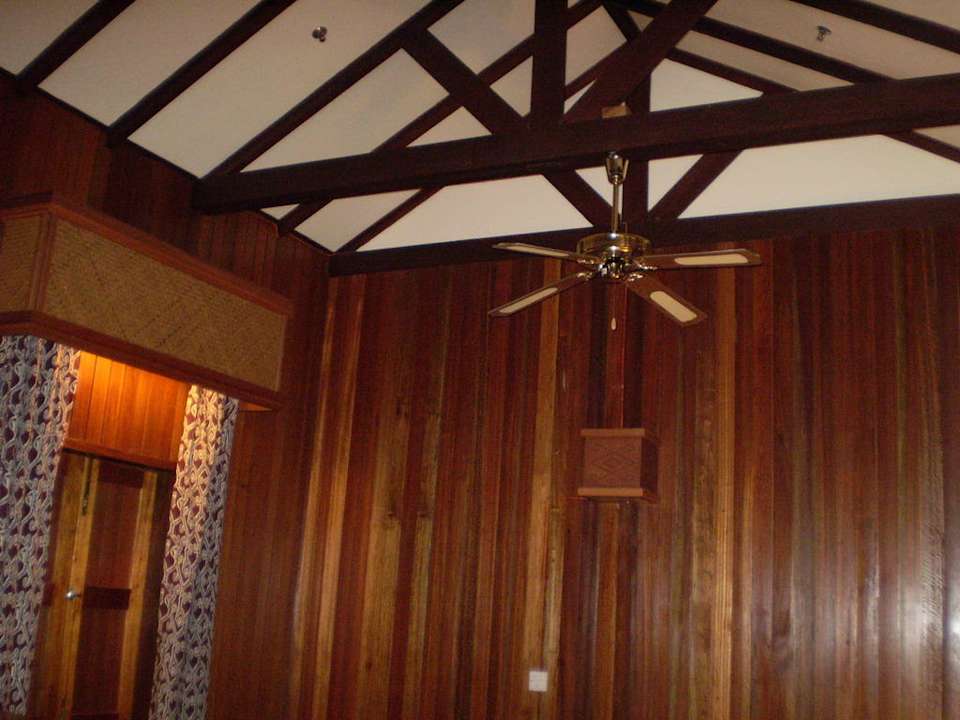 Schlafzimmer in der oberen Etage Aiman Batang Ai Resort & Retreat