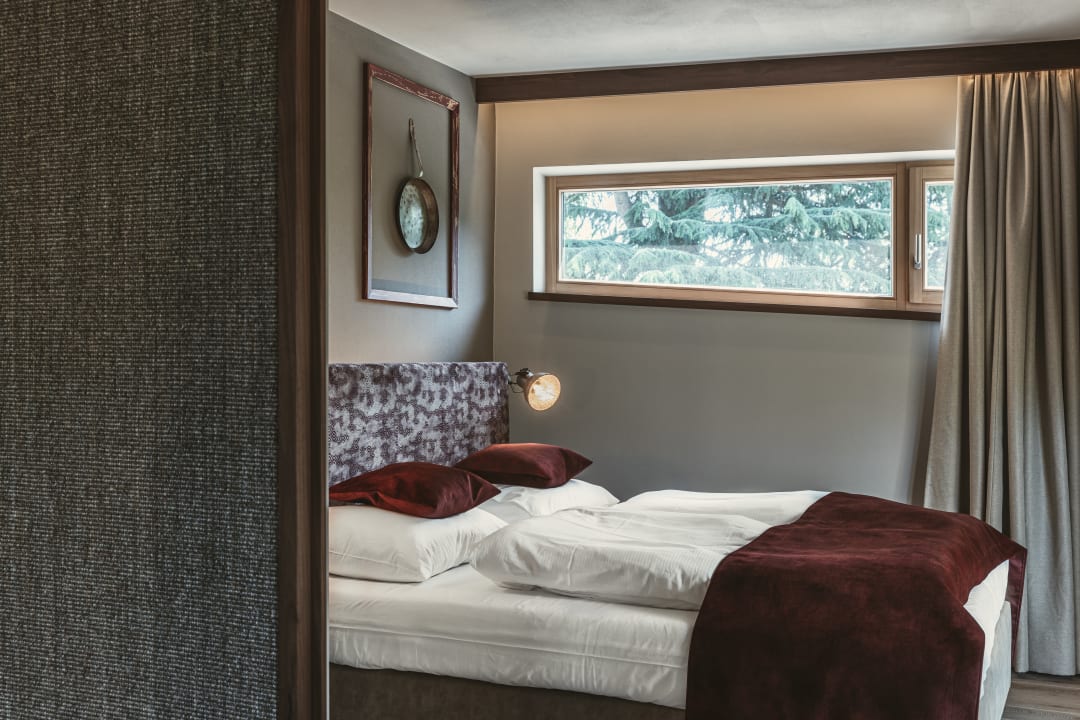 Zimmer Hosler - Garni Revival